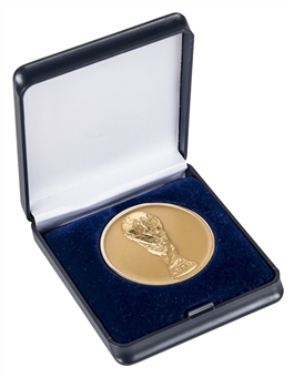 2002 FIFA Korea Japan Participation Medal With Original Presentation Case